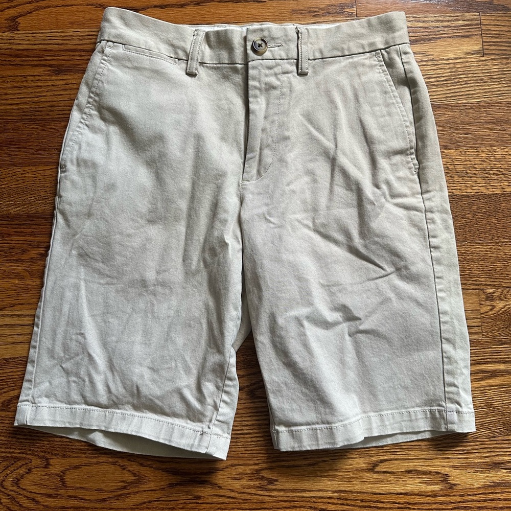 Old Navy khaki Shorts